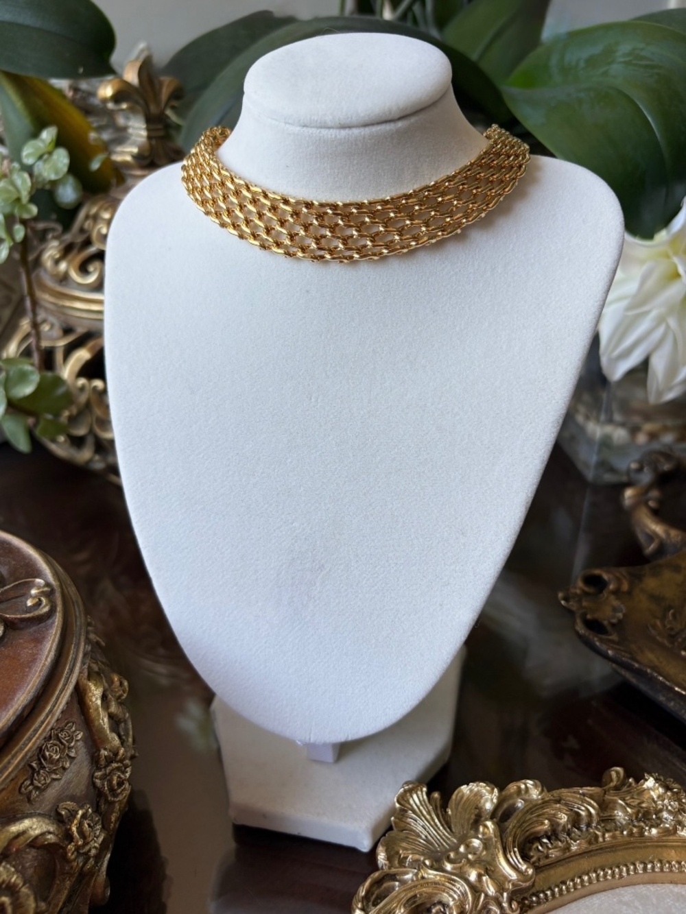 Vintage Signed Monet Goldtone Woven Choker Necklace - Picture 2 of 7